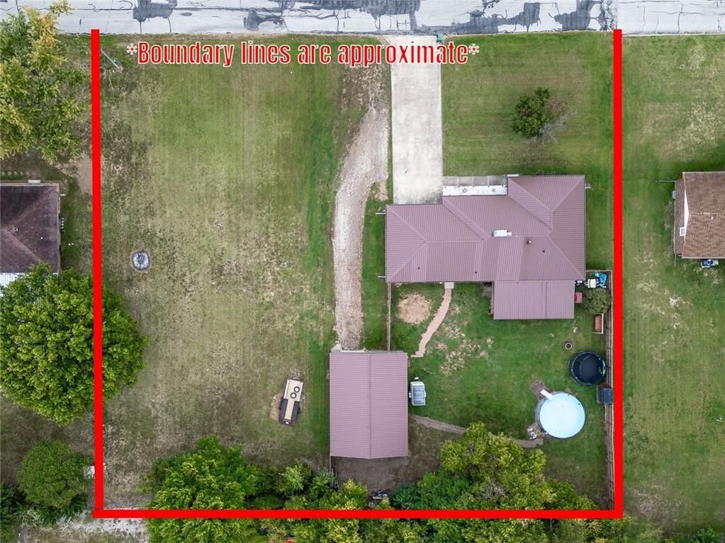 402 E Meadowlark Drive — photo 8