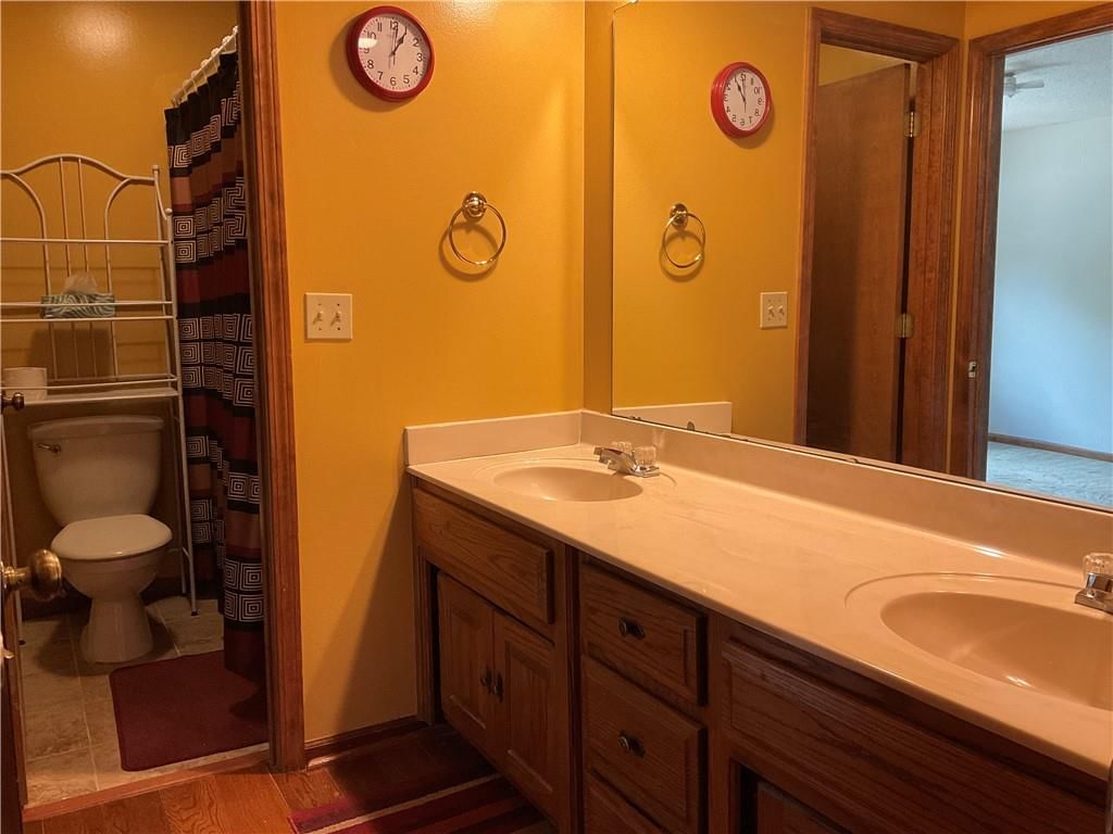 6530 Charles Street — photo 8