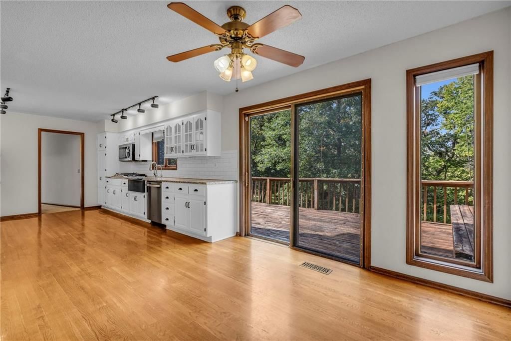1105 Flicker Avenue — photo 24