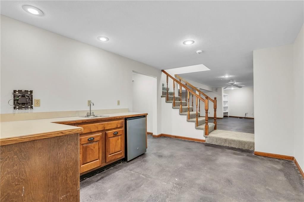 1105 Flicker Avenue — photo 54