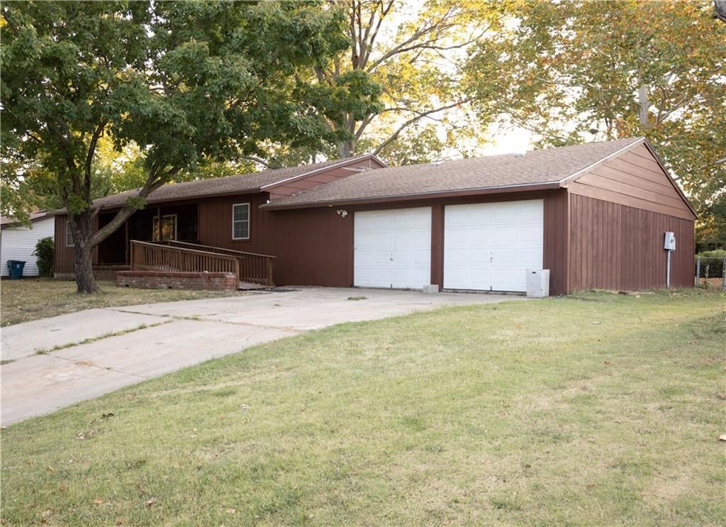 202 Highland Road — photo 2