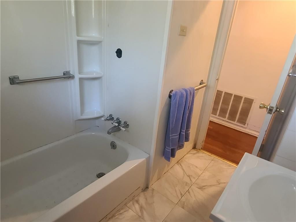 7208 E 107th Terrace — photo 12