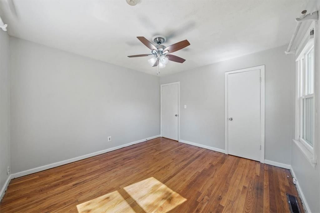 7601 Windsor Drive — photo 12