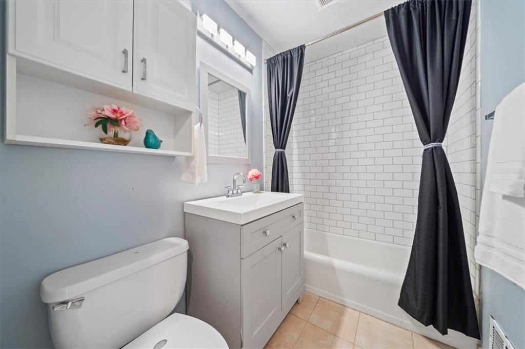 7601 Windsor Drive — photo 14