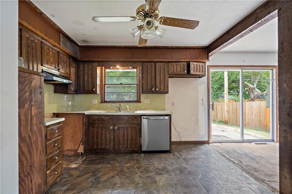 1816 SW 3rd Street — photo 11