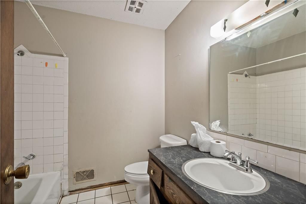 1816 SW 3rd Street — photo 12