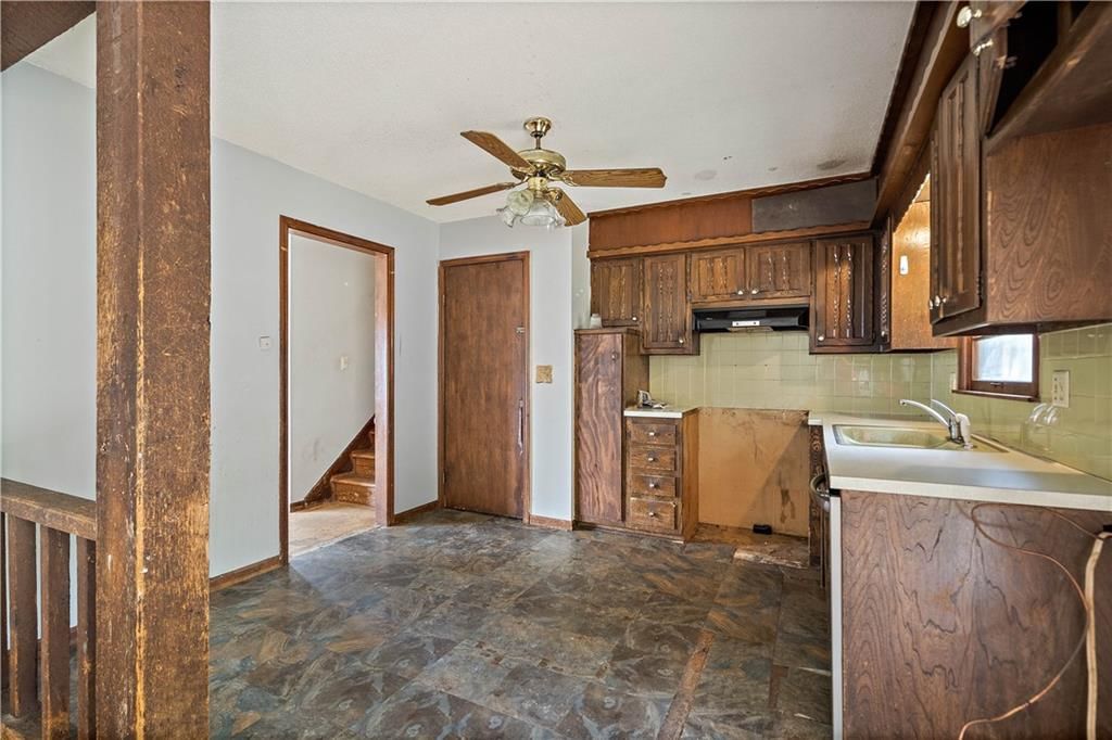 1816 SW 3rd Street — photo 10