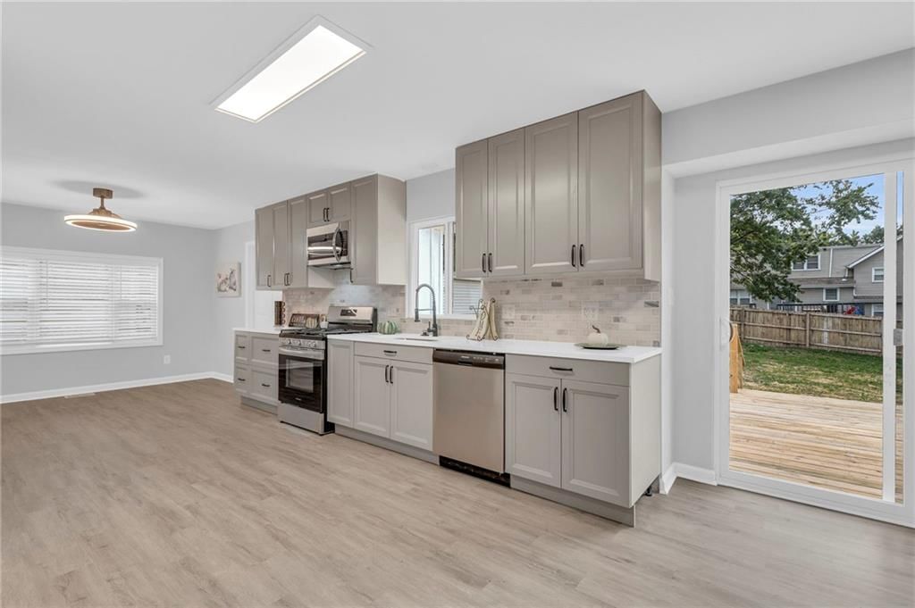 1005 Brookside Drive — photo 12