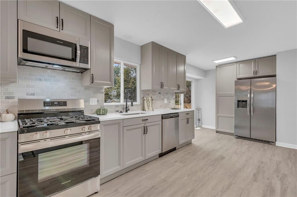 1005 Brookside Drive — photo 13