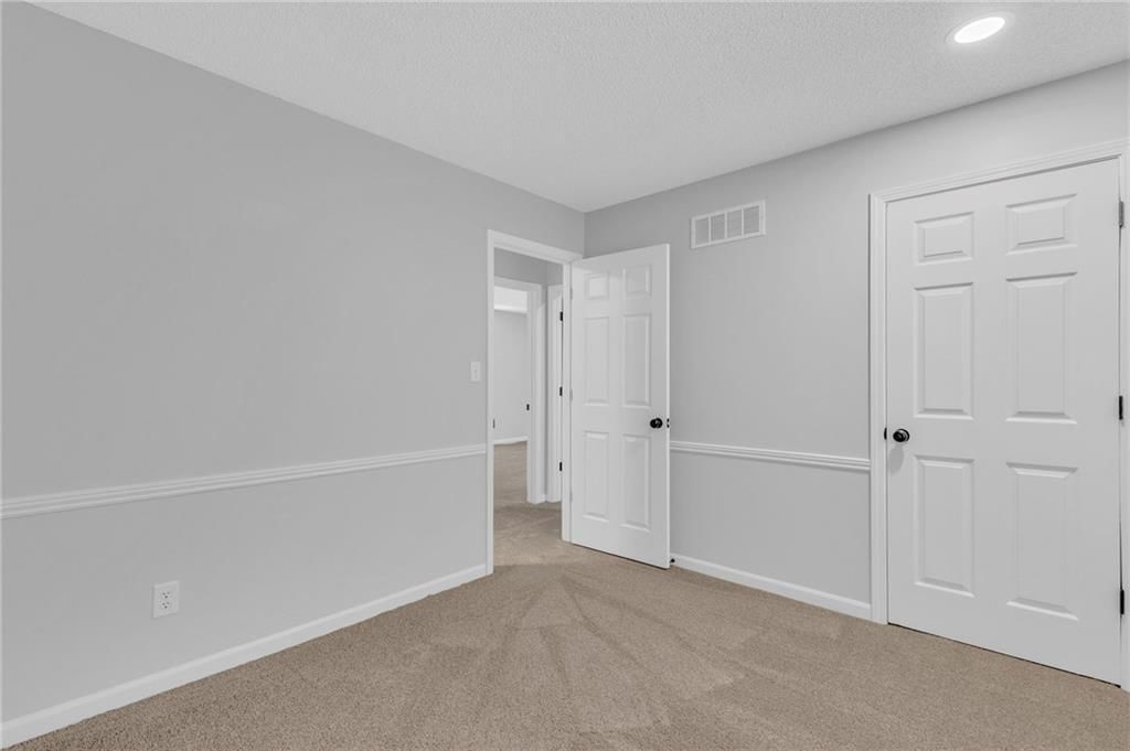 1005 Brookside Drive — photo 24