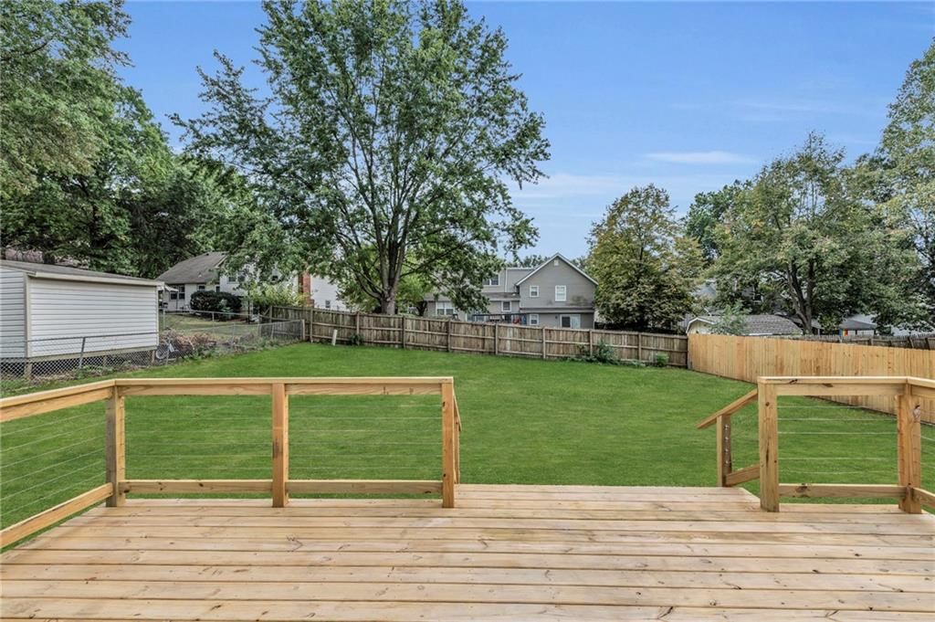1005 Brookside Drive — photo 28