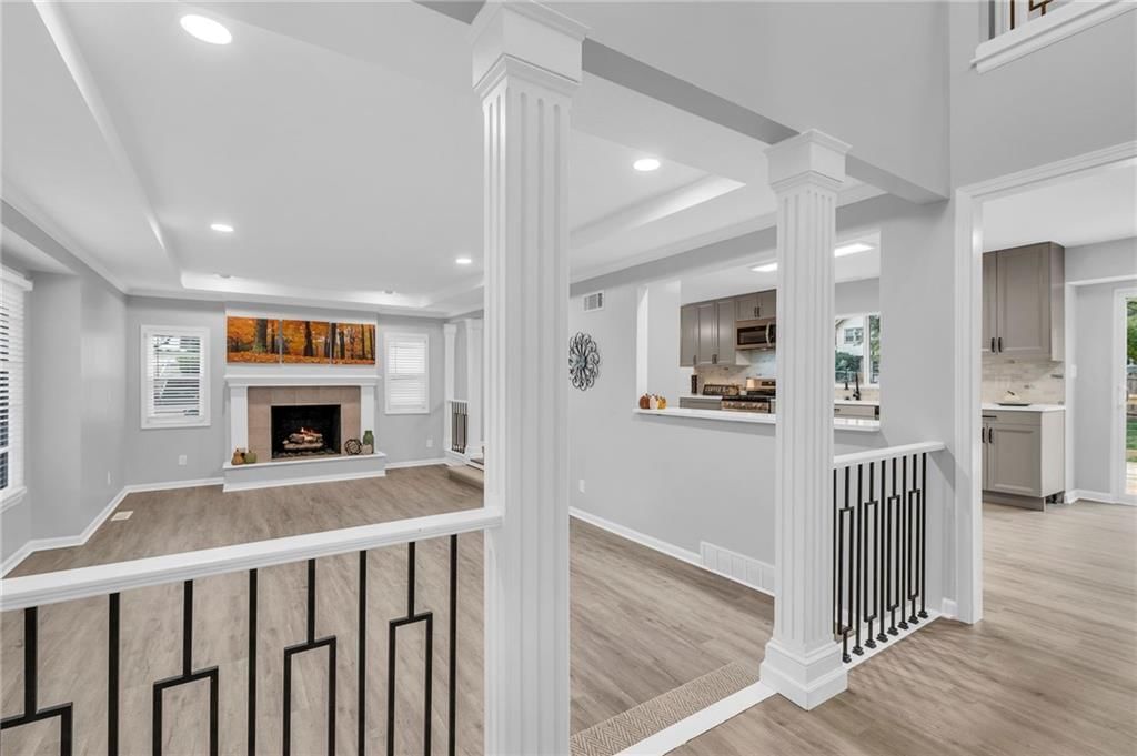 1005 Brookside Drive — photo 4
