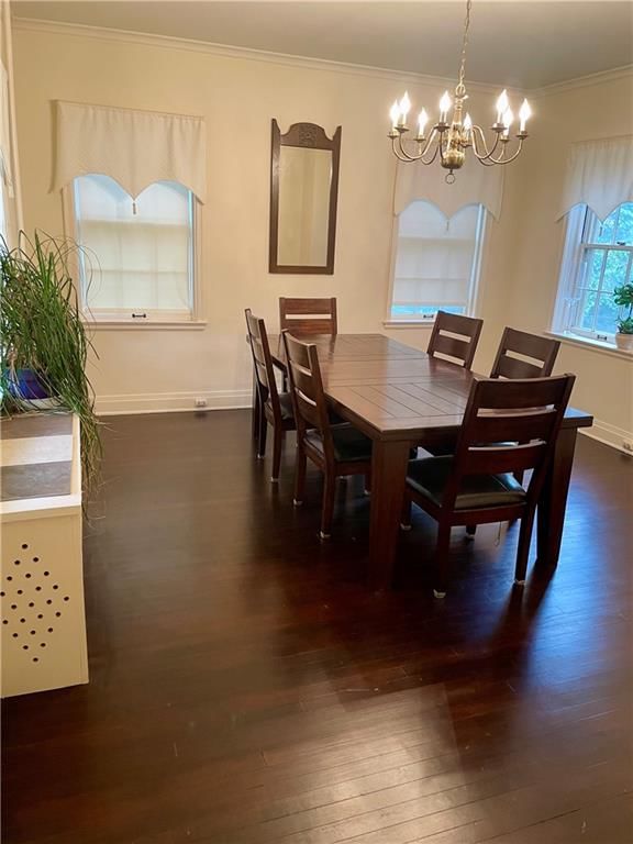 302 E Grand Street — photo 9