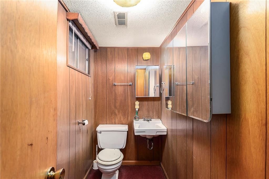 5630 Newton Avenue — photo 17