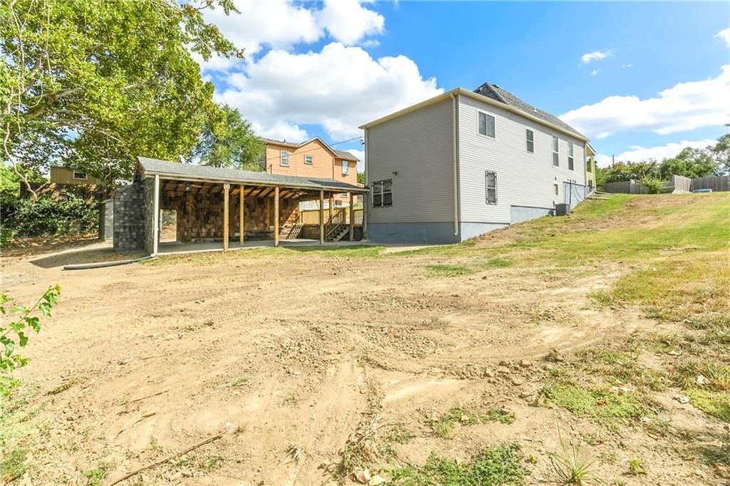 830 Splitlog Avenue — photo 27