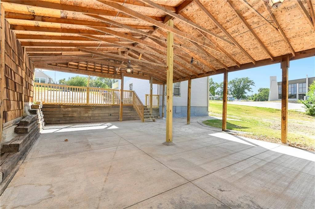 830 Splitlog Avenue — photo 30