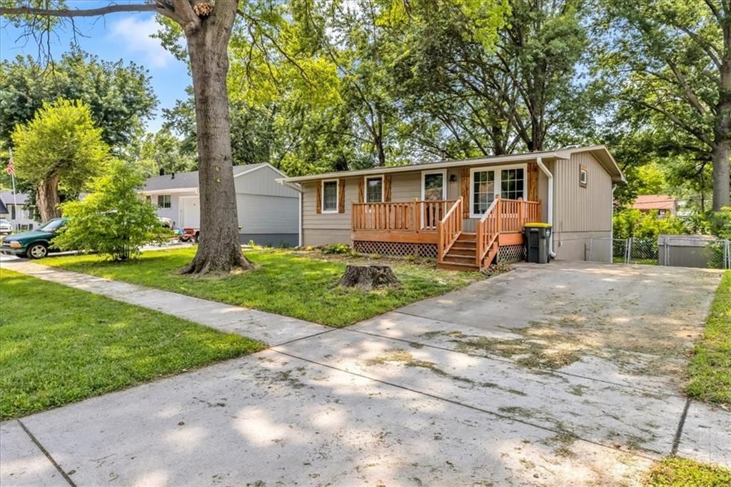 515 Valley Drive — photo 3