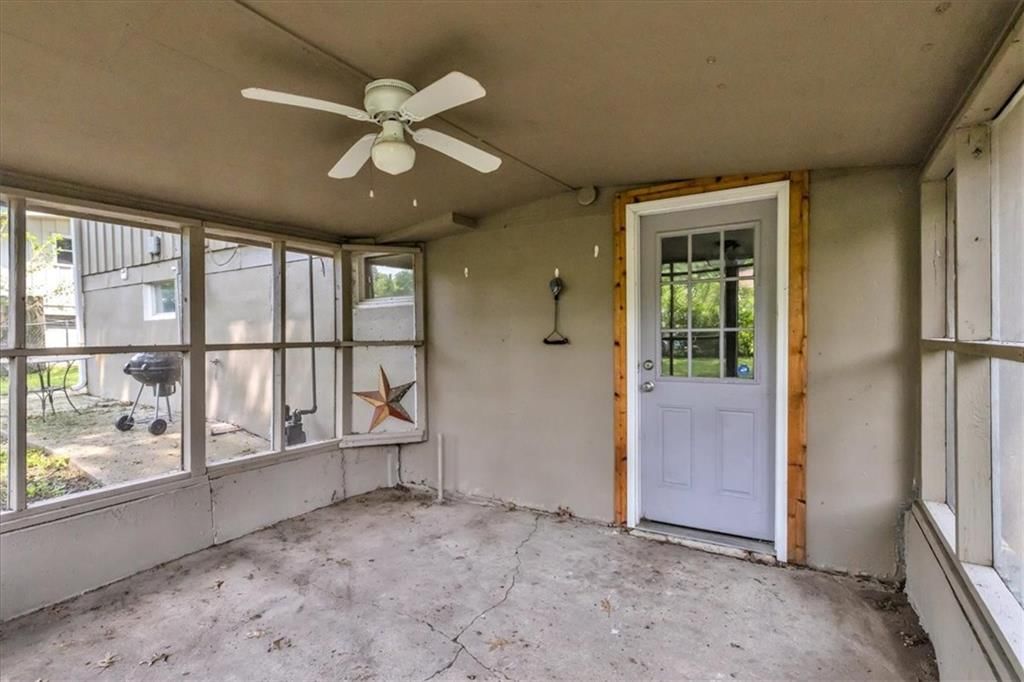 515 Valley Drive — photo 29