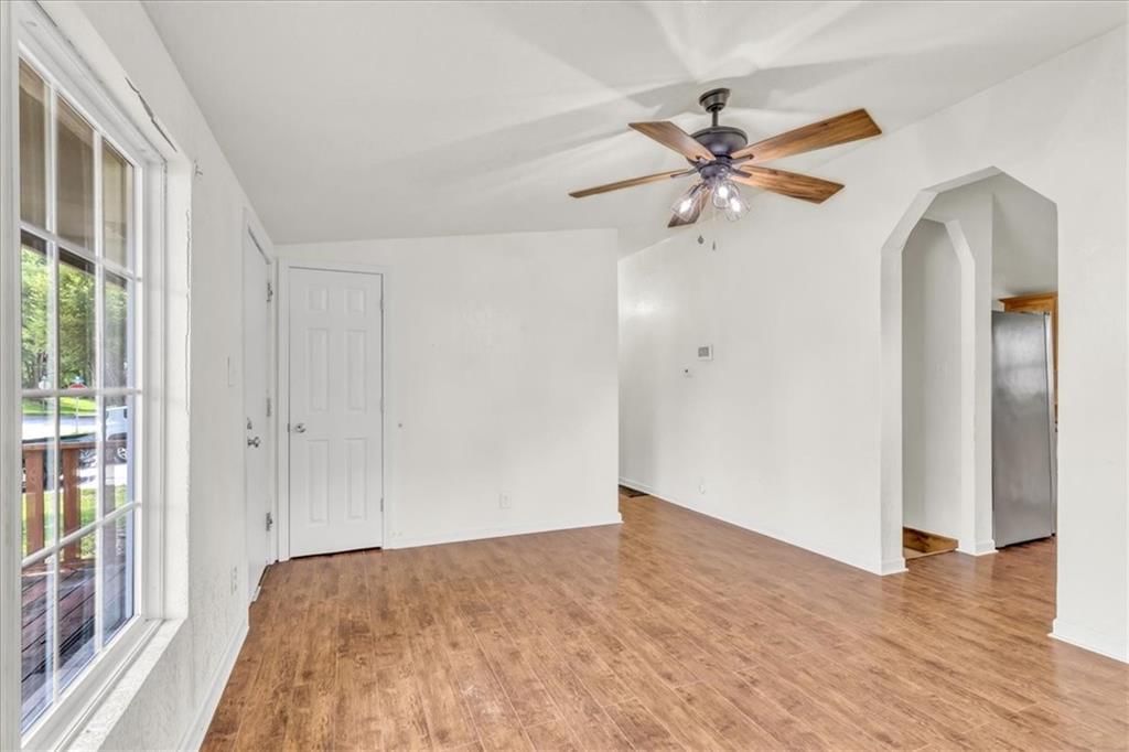 515 Valley Drive — photo 6