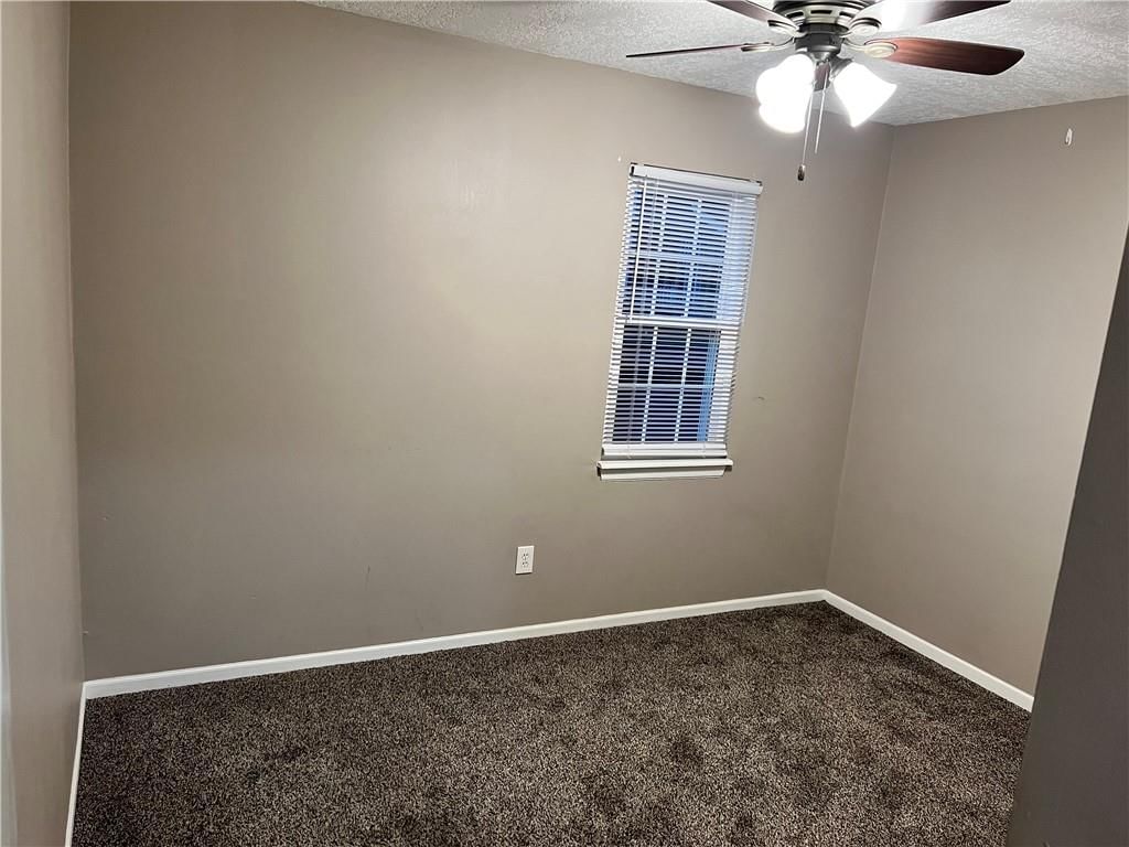10009 NW Jones Drive — photo 14