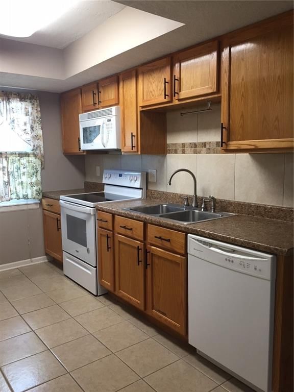 10009 NW Jones Drive — photo 27