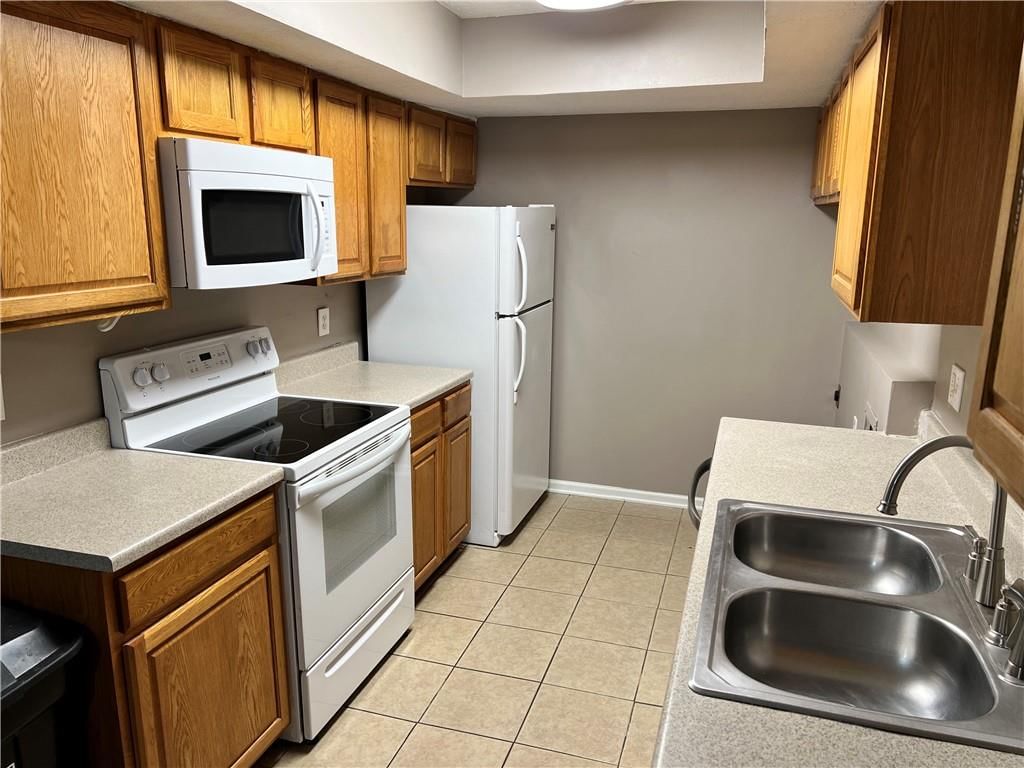 10009 NW Jones Drive — photo 6