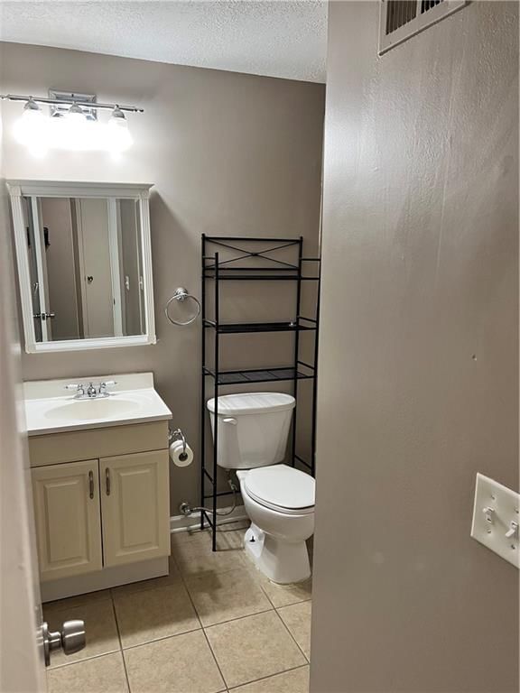 10009 NW Jones Drive — photo 8
