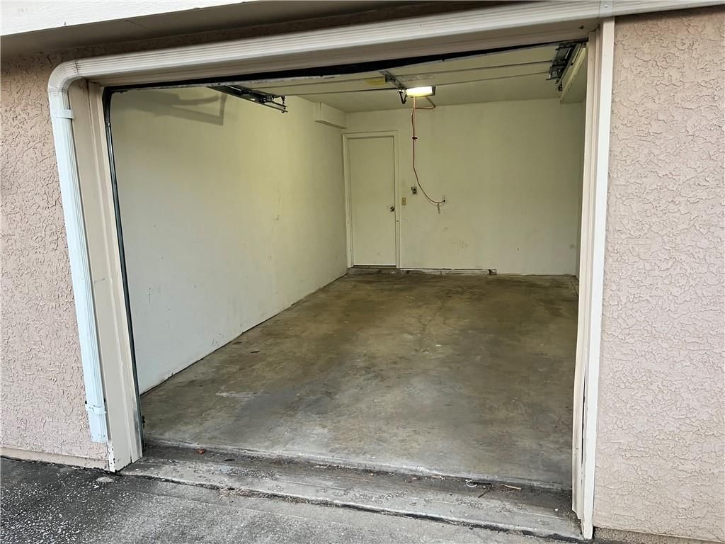 10009 NW Jones Drive — photo 9
