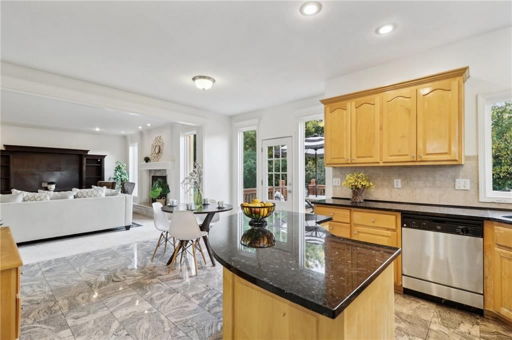 14304 Robinson Street — photo 11
