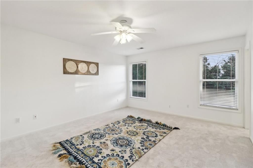 14304 Robinson Street — photo 28