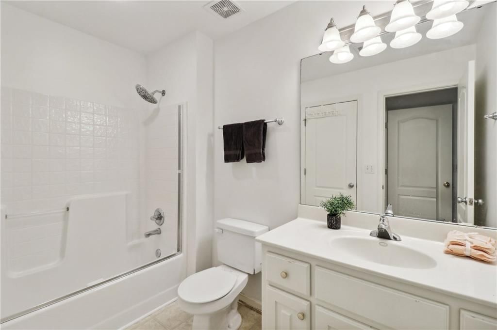 14304 Robinson Street — photo 31
