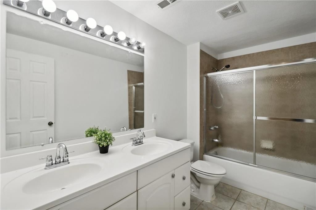 14304 Robinson Street — photo 42