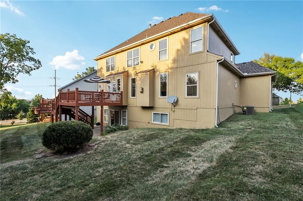 14304 Robinson Street — photo 45