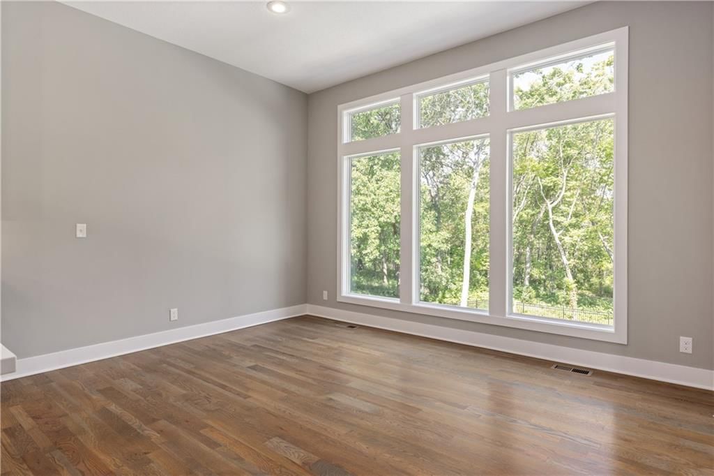 21656 W 93rd Terrace — photo 33