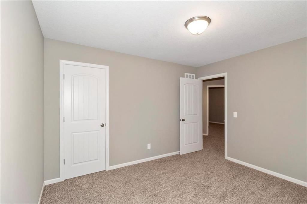 1038 Jasmine Drive — photo 13