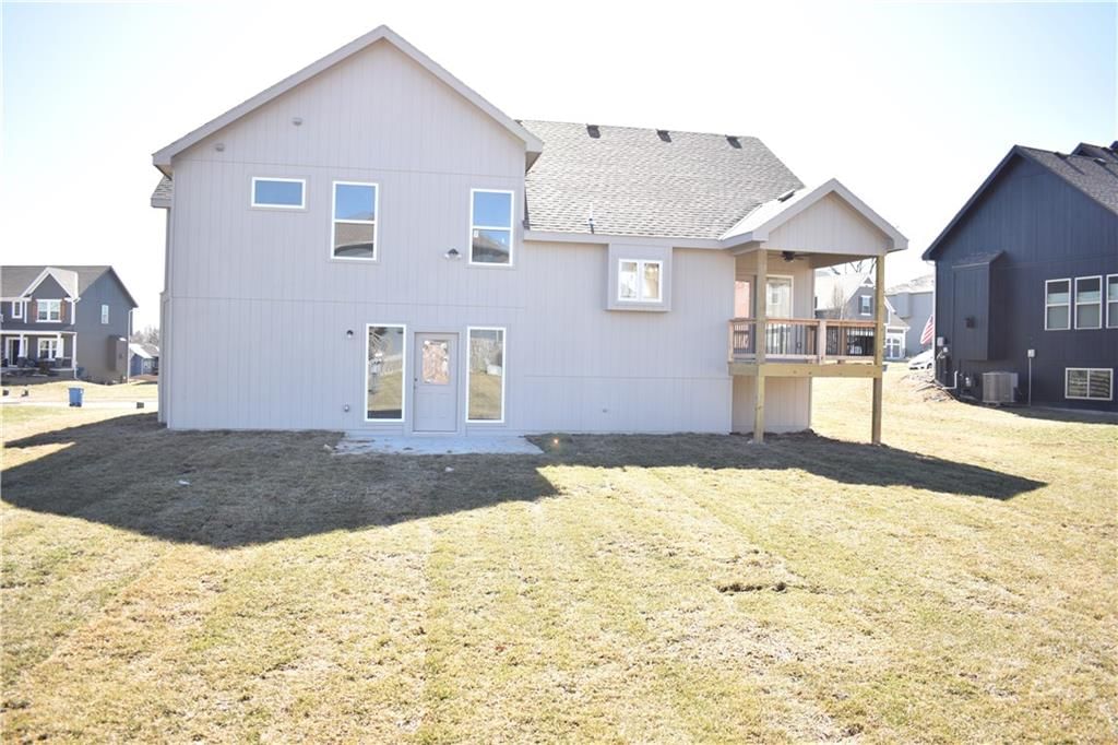 1038 Jasmine Drive — photo 35