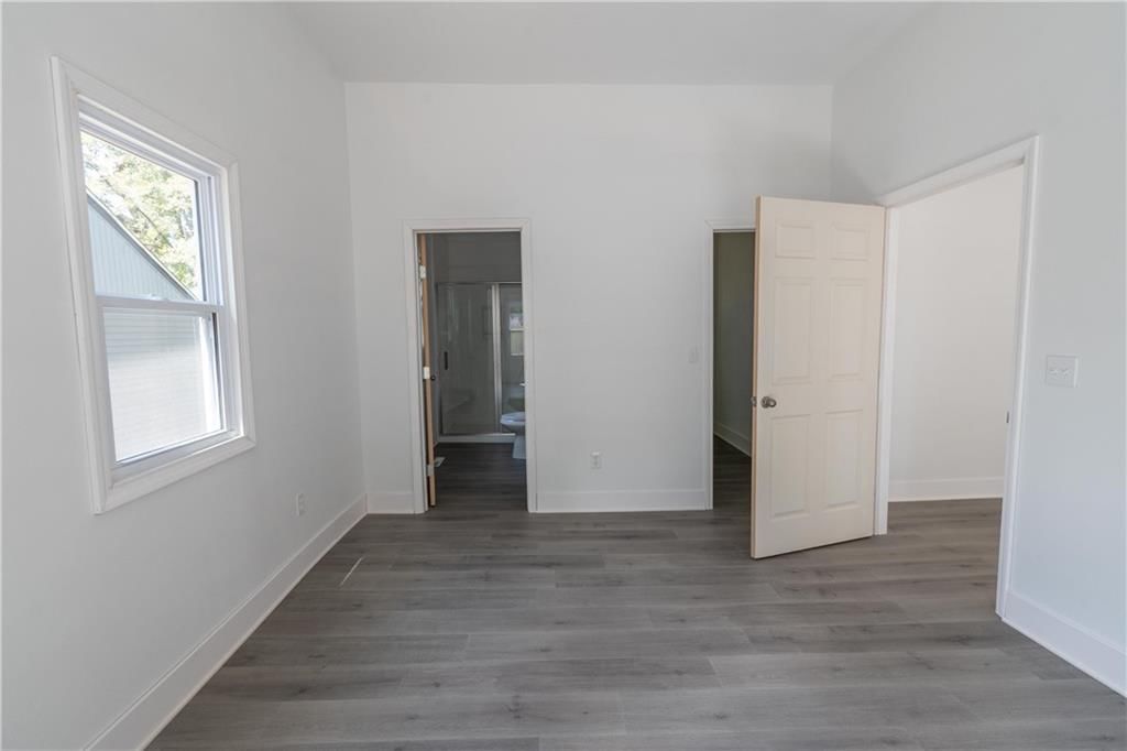 912 Indiana Street — photo 13