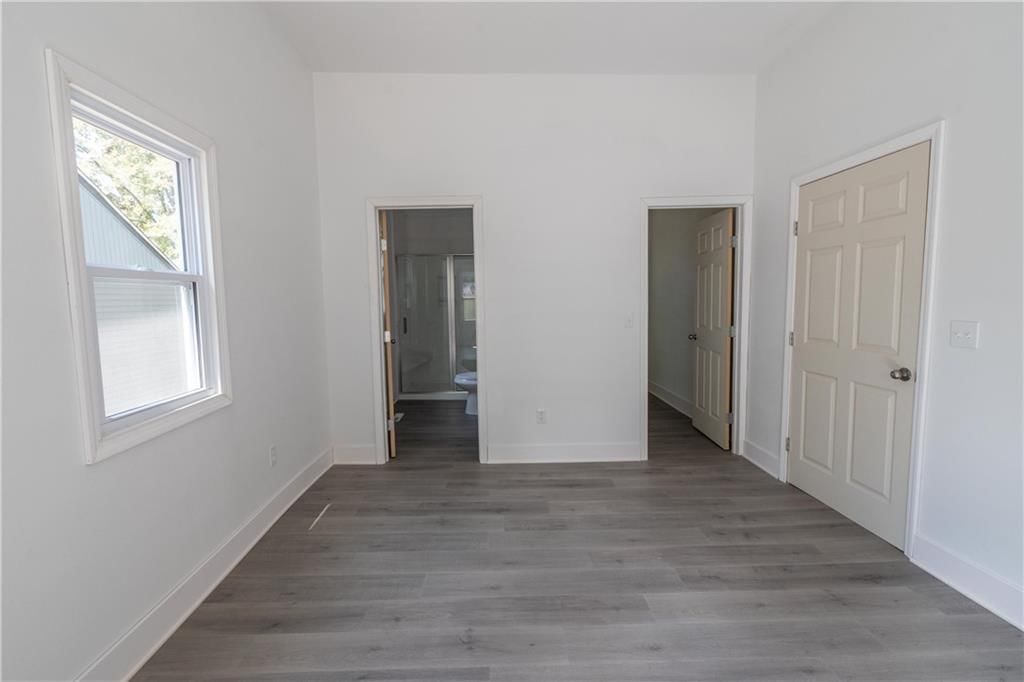 912 Indiana Street — photo 14