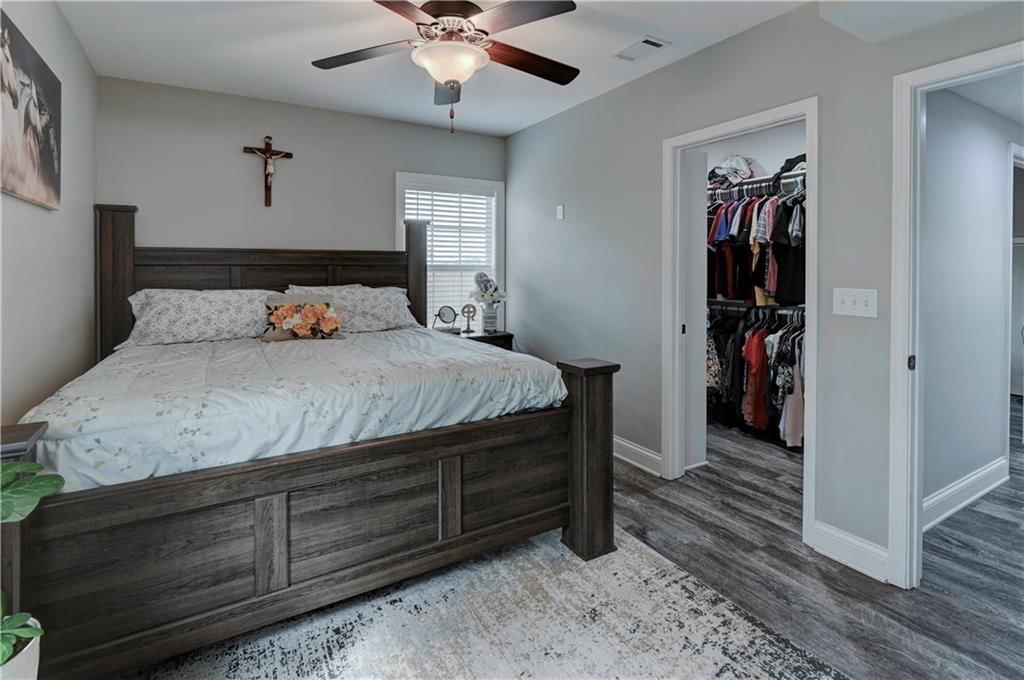 1235 Hasbrook Avenue — photo 34
