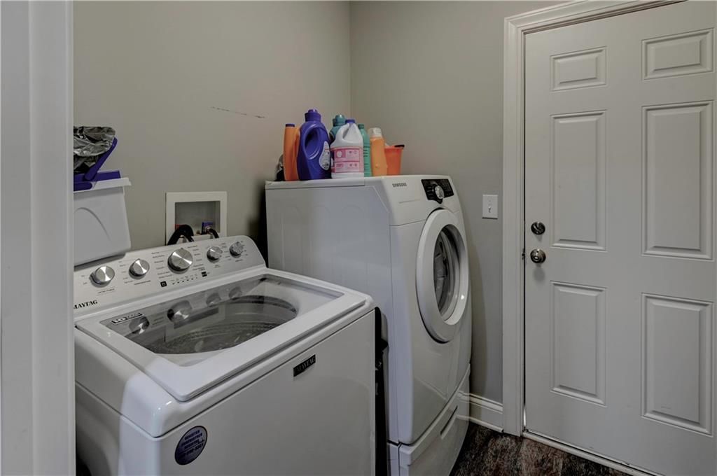 1235 Hasbrook Avenue — photo 39