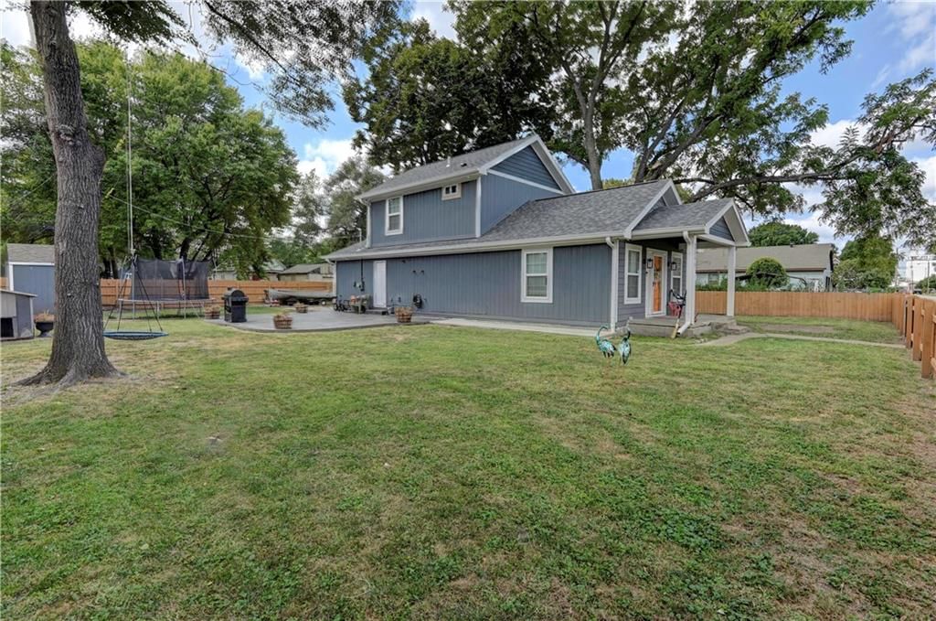 1235 Hasbrook Avenue — photo 5