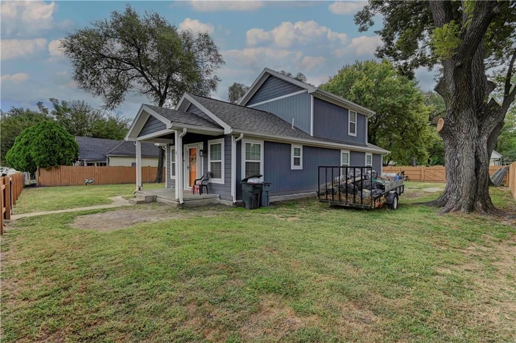 1235 Hasbrook Avenue — photo 6