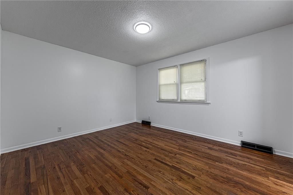 4101 Miller Road — photo 13