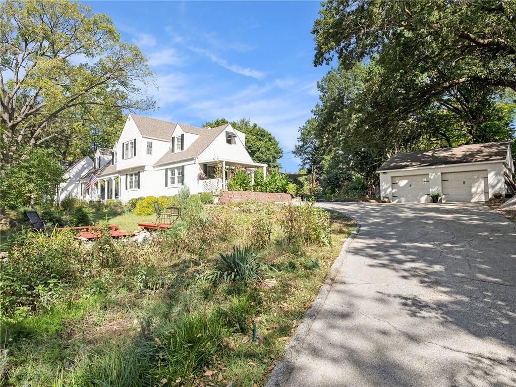 5600 N Robinhood Lane — photo 34