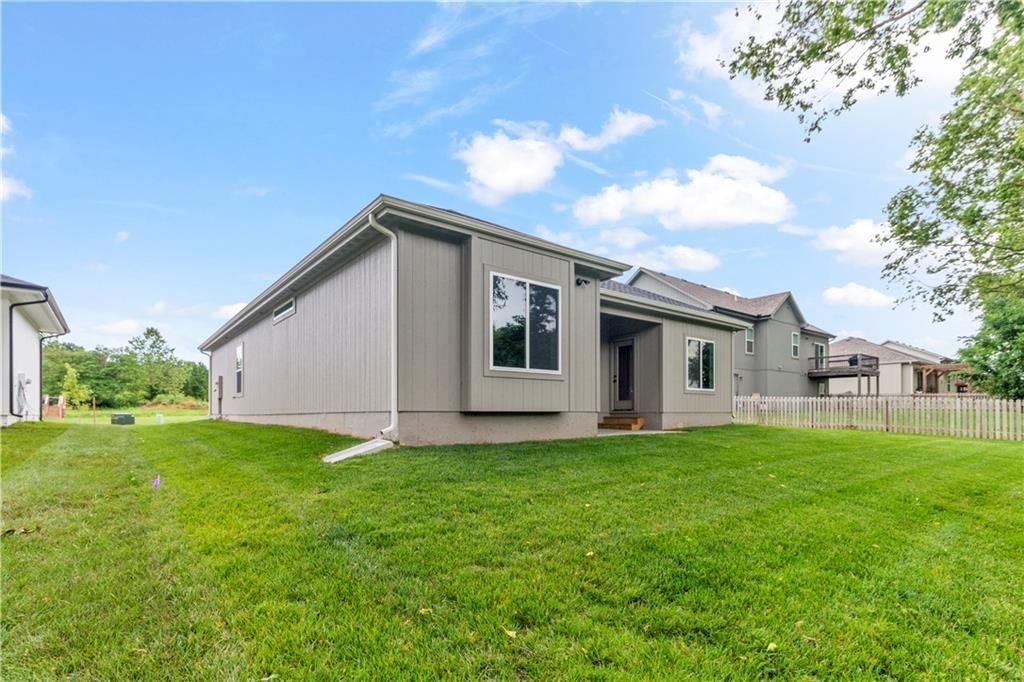 3908 SE Adams Drive — photo 27