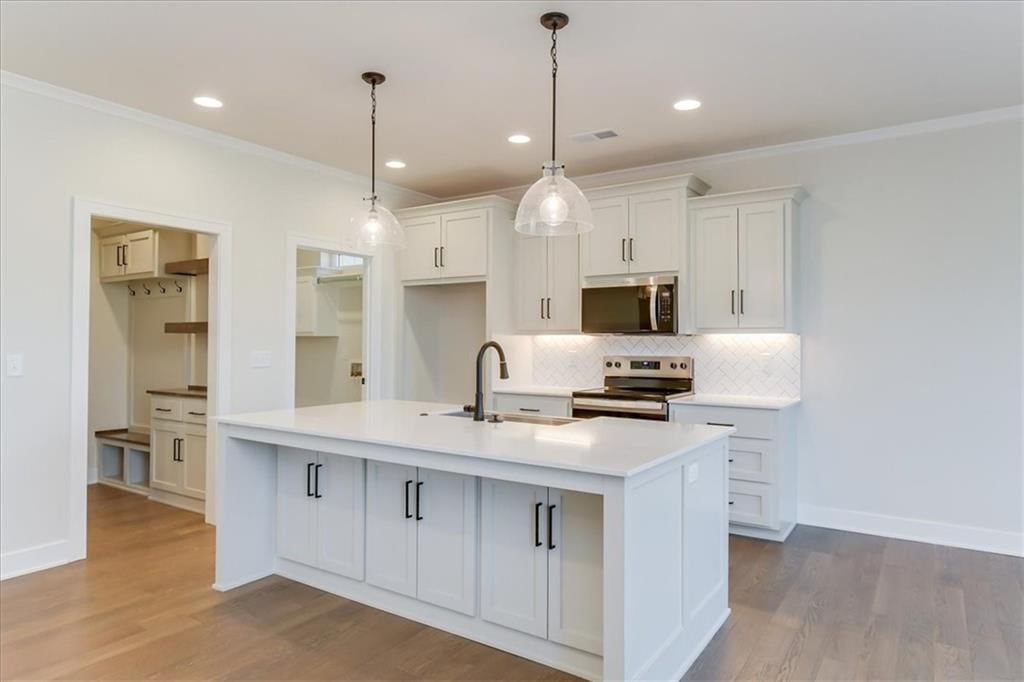 3908 SE Adams Drive — photo 9