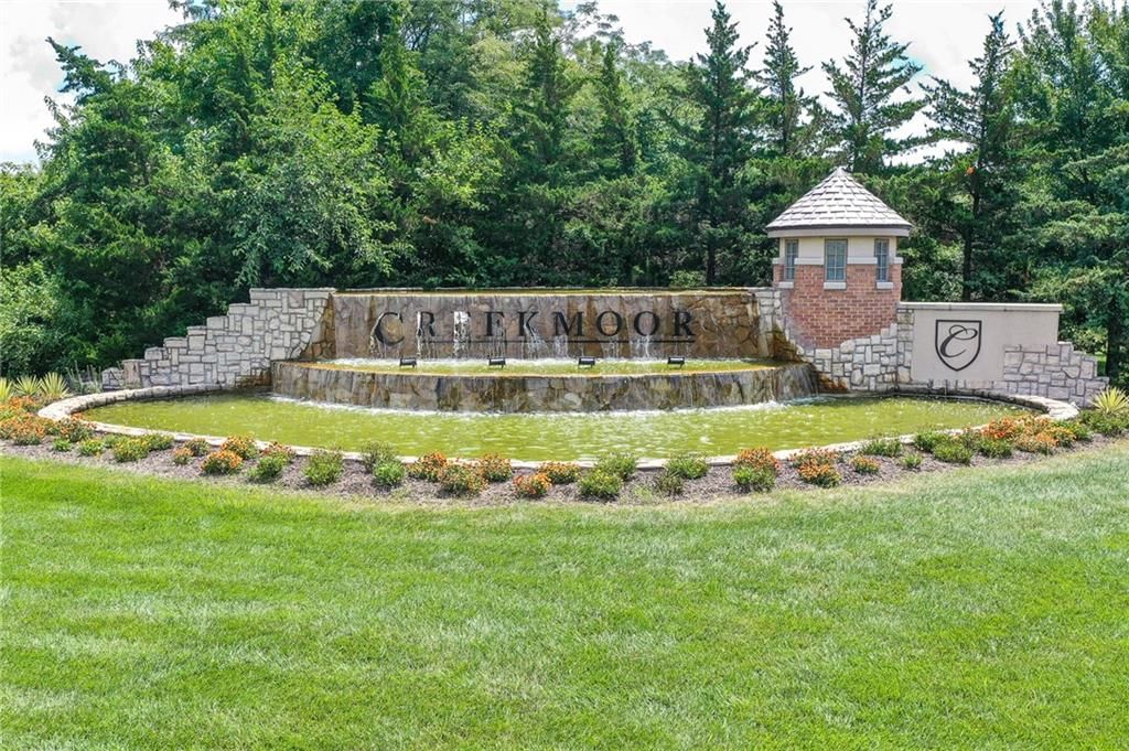 606 Mayfair Court — photo 12