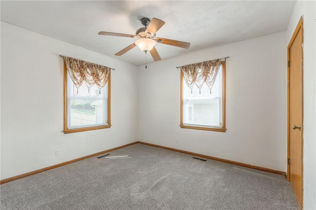 11514 E 15th Street — photo 12