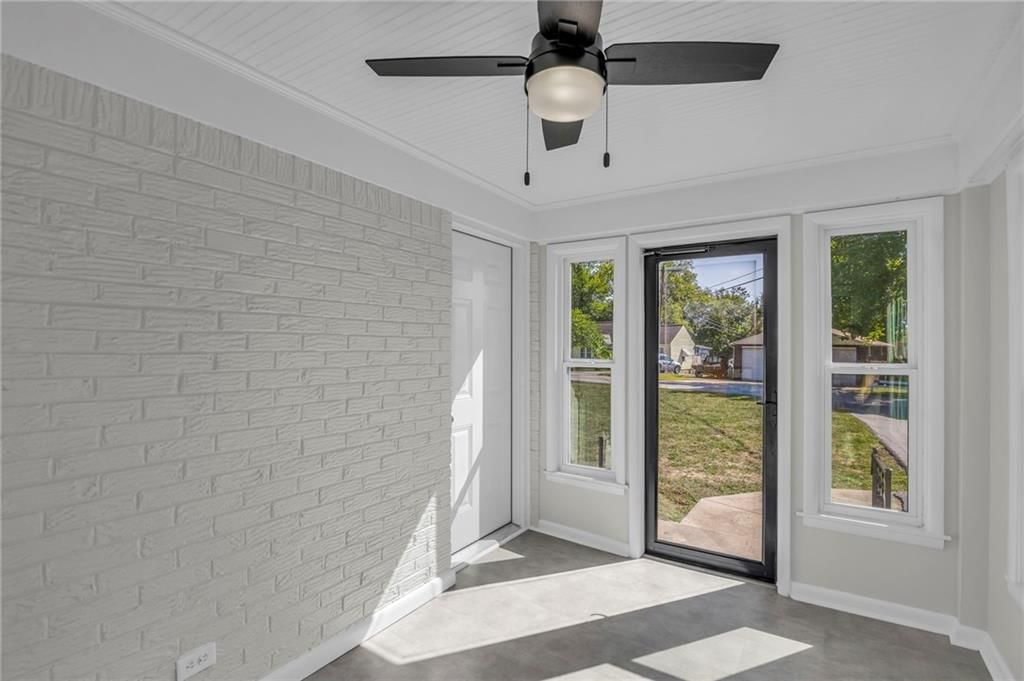 11008 E 78th Terrace — photo 4