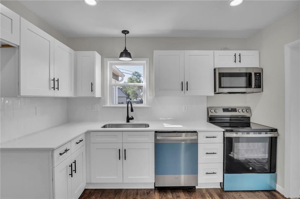 11008 E 78th Terrace — photo 10